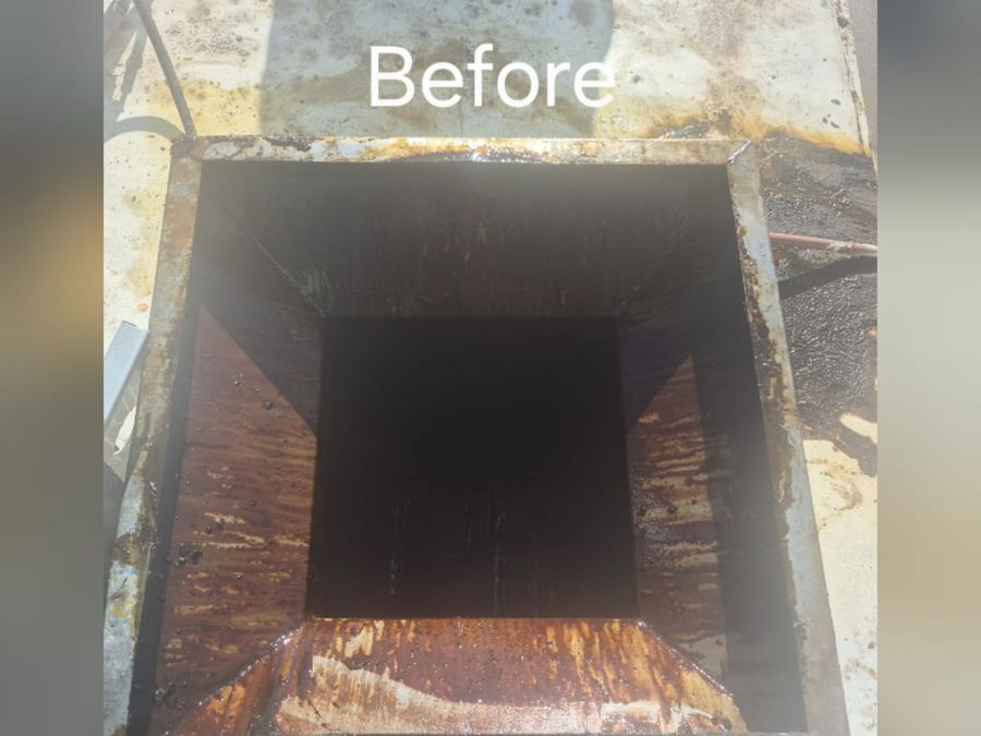 Duct & roof curb interior — before cleaning